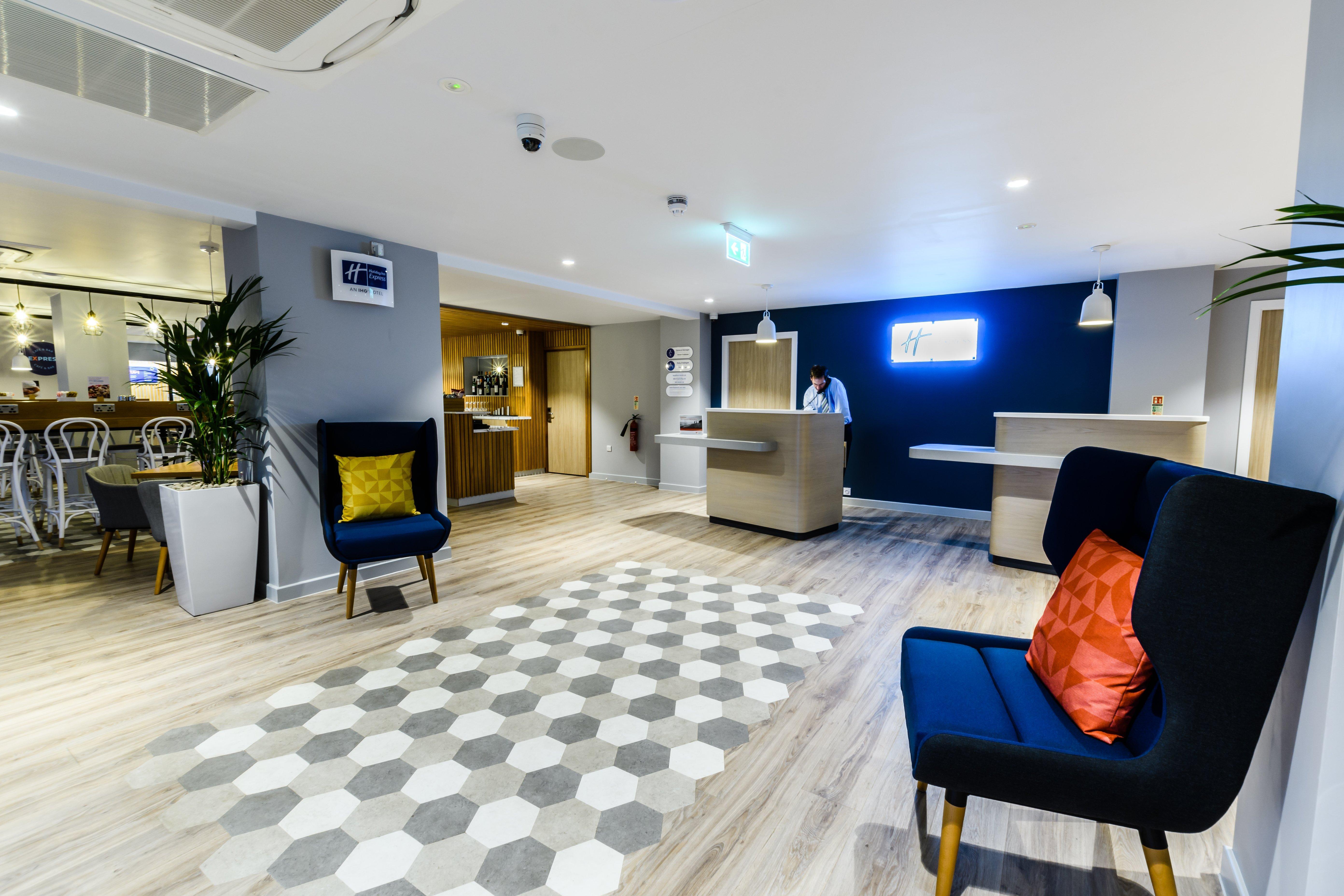 Holiday Inn Express - Wigan By Ihg Ngoại thất bức ảnh