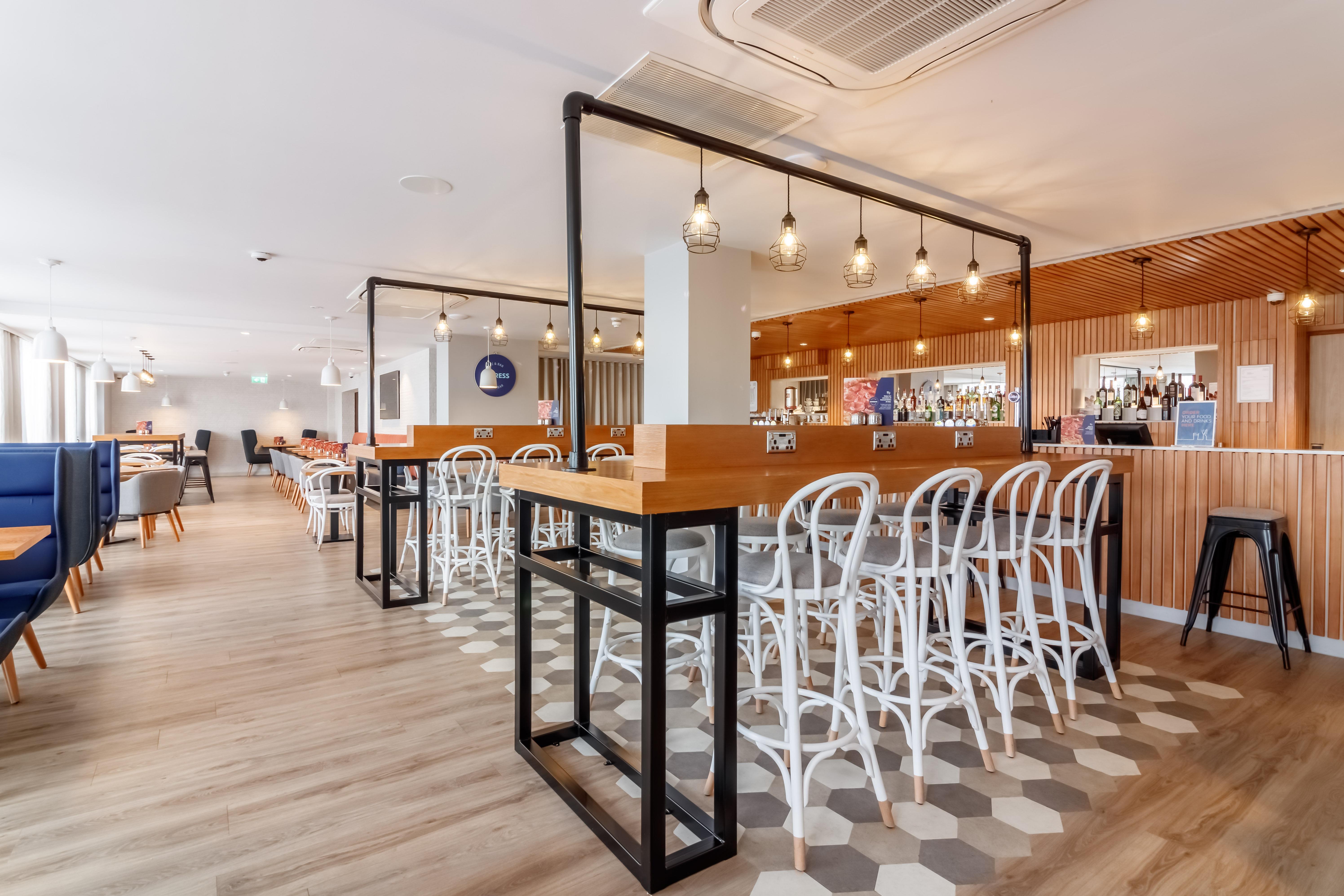 Holiday Inn Express - Wigan By Ihg Ngoại thất bức ảnh