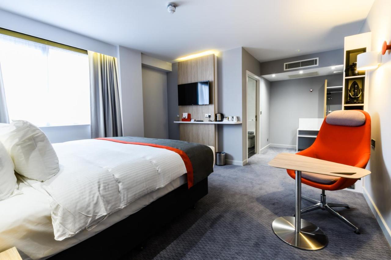 Holiday Inn Express - Wigan By Ihg Ngoại thất bức ảnh