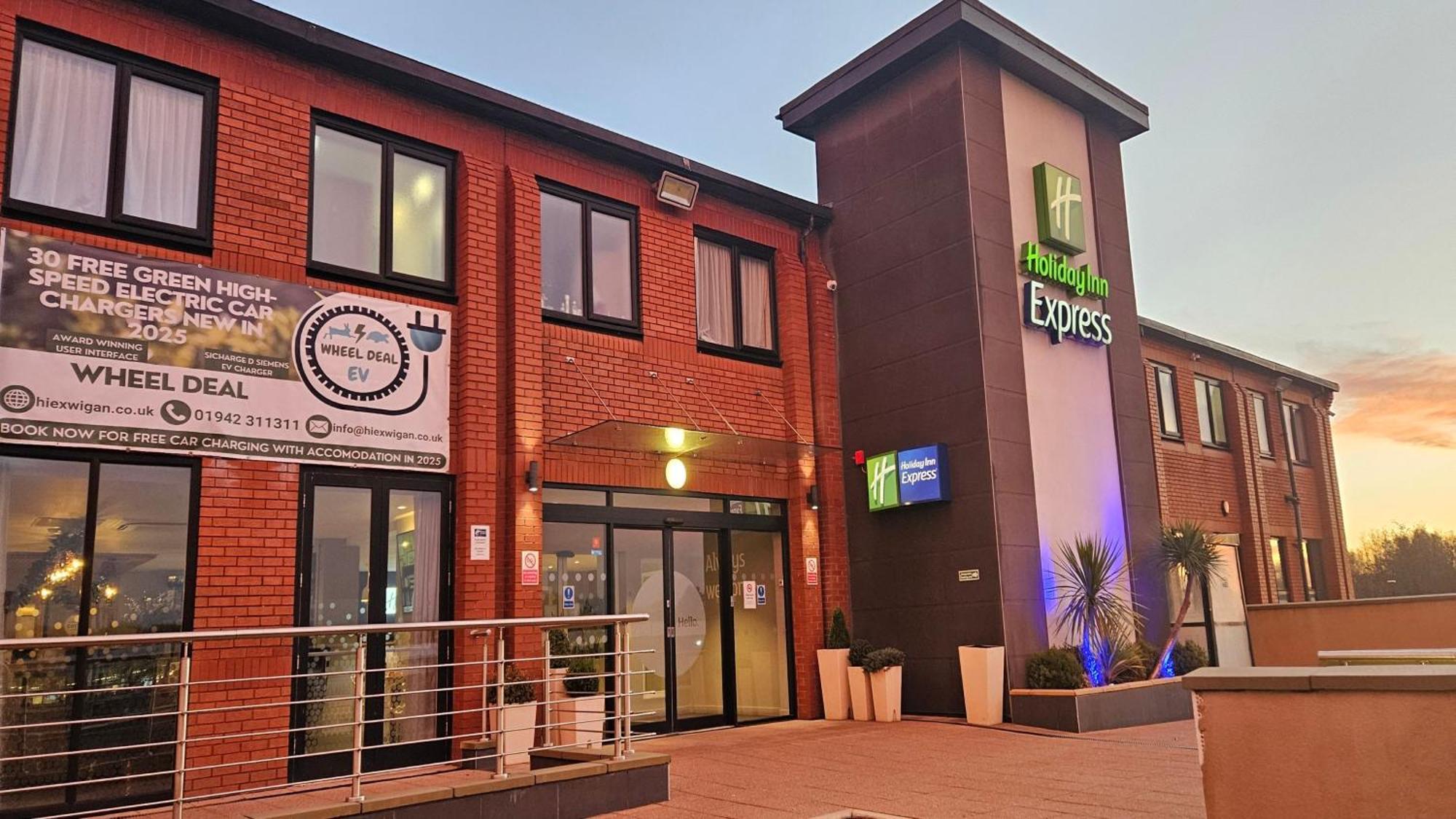 Holiday Inn Express - Wigan By Ihg Ngoại thất bức ảnh
